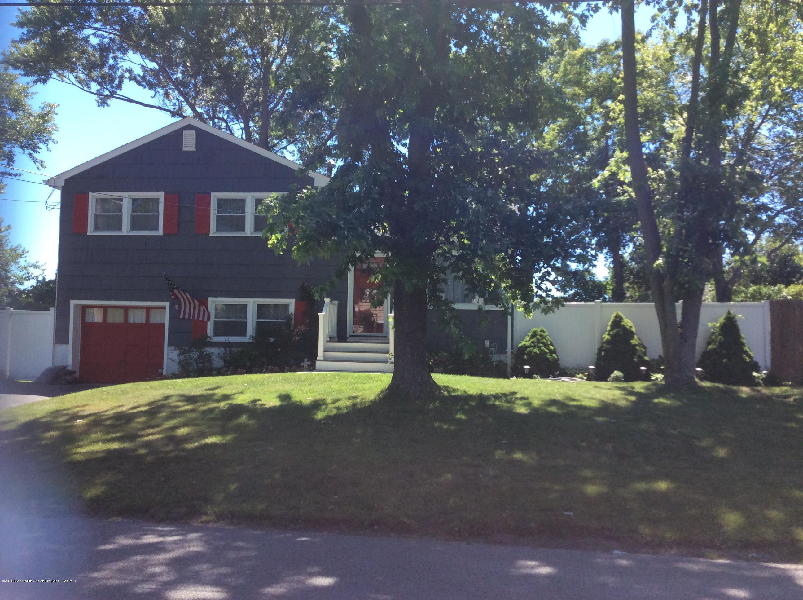 110 Cranbury Road Brick, NJ 08724 - Photo 3 of 24 DAE1BA11-493A-41EF-BB6B-0E733A35C00F