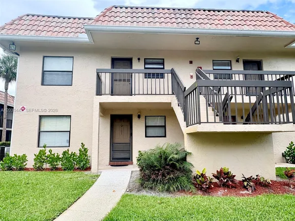 $2,200 | 6832 Palmetto Circle South, Unit 201, Boca Raton, FL 33433