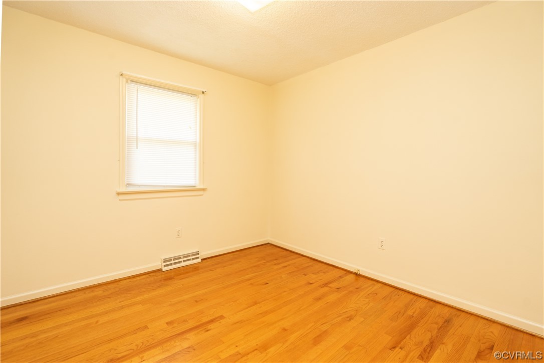 2885 Venter Road Aylett, VA 23009 - Photo 27 of 34 an empty room with a empty space