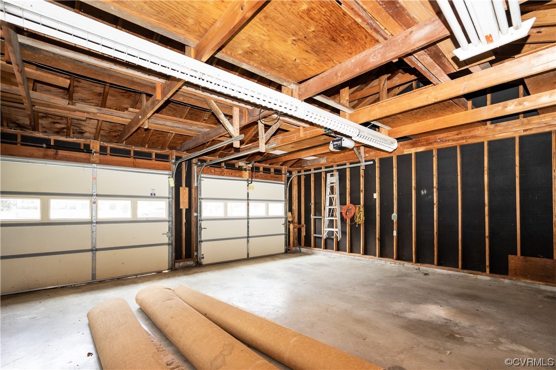 2885 Venter Road Aylett, VA 23009 - Photo 32 of 34 a view of a backyard