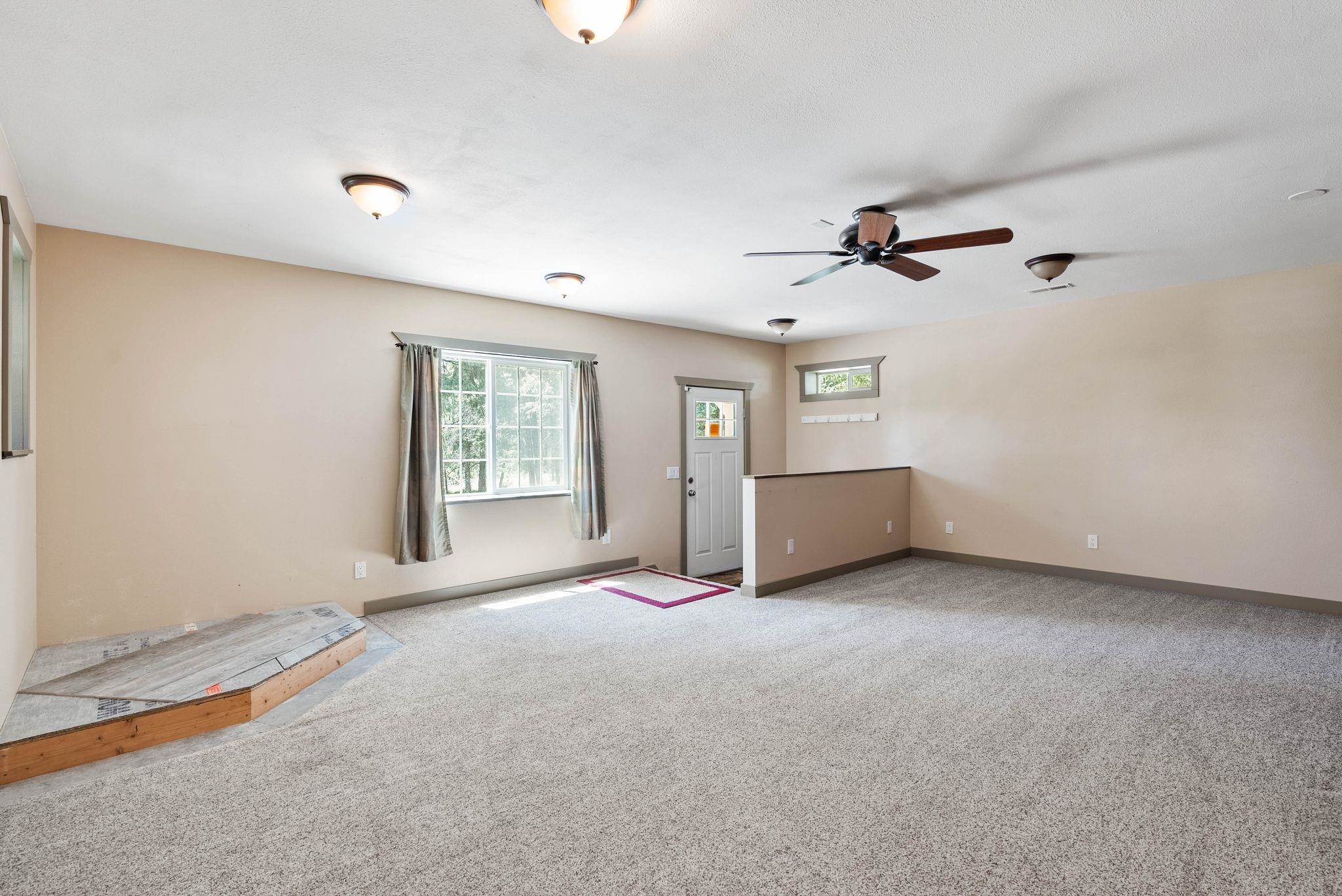 42816 North Division Road Deer Park, WA 99006 - Photo 22 of 45 Gallery Image 22