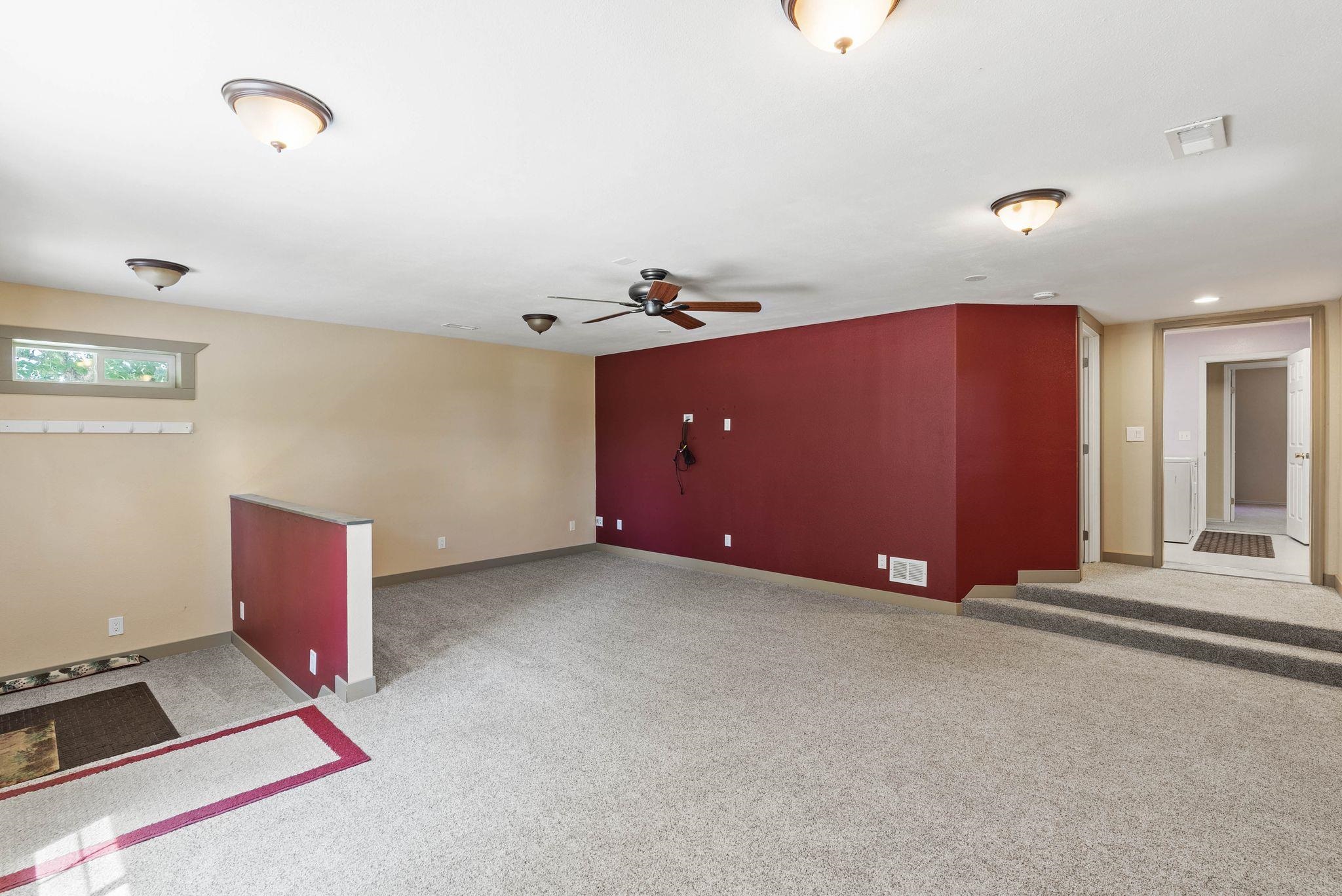 42816 North Division Road Deer Park, WA 99006 - Photo 23 of 45 Gallery Image 23