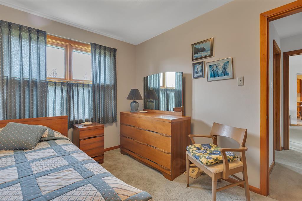 452 Center Grange Road Monaca, PA 15061 - Photo 15 of 34 bedroom