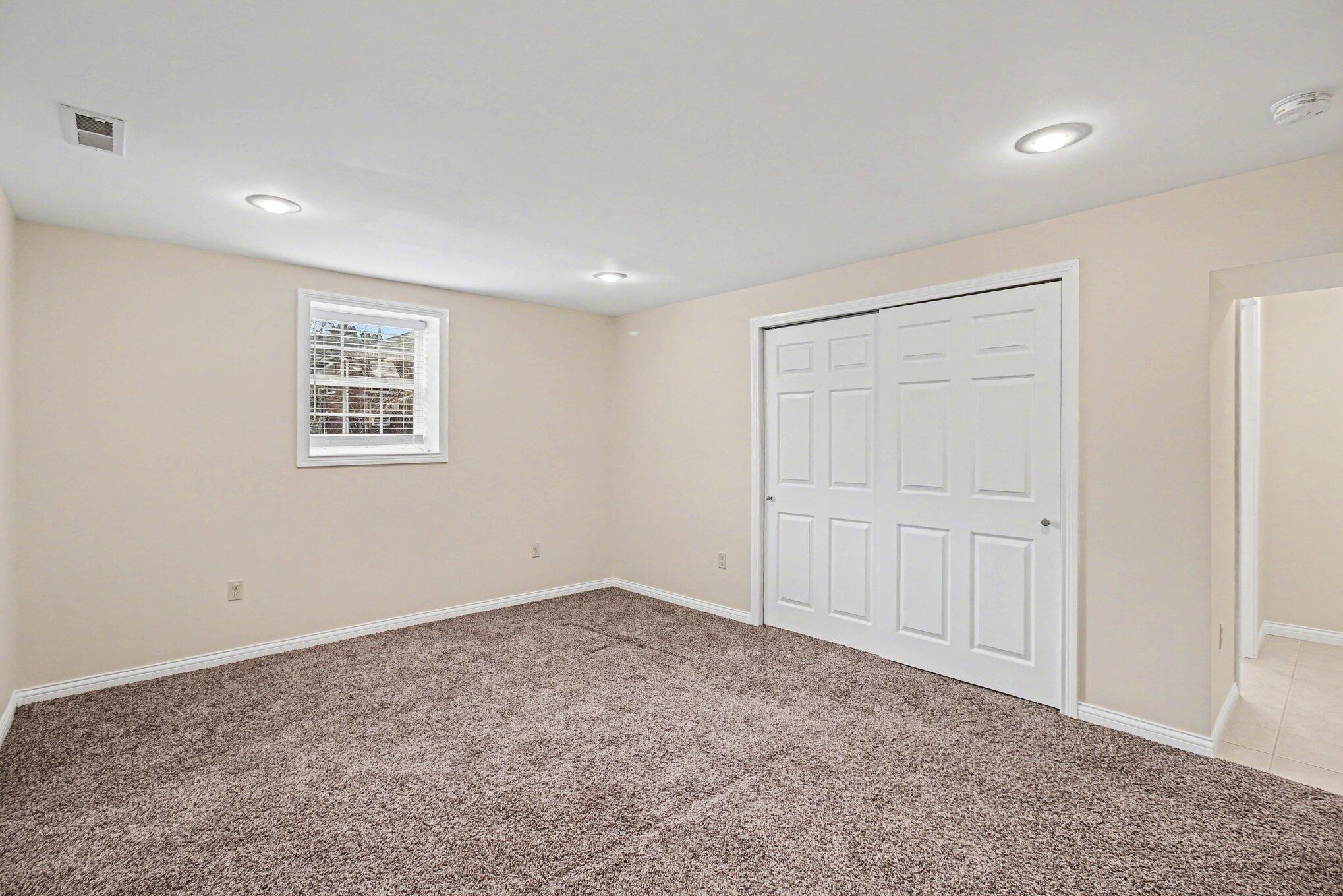 659 Bromley-Crescent Springs Road Fort Mitchell, KY 41017 - Photo 16 of 42 Gallery Image 16