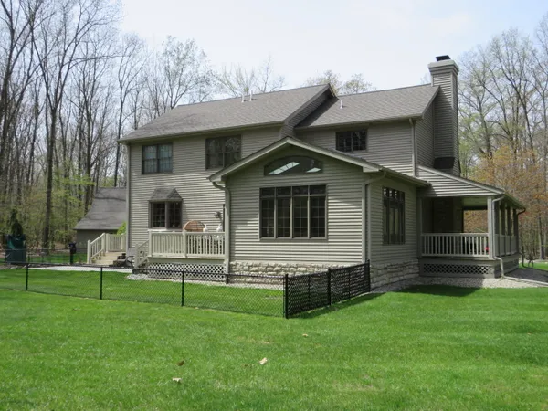 $799,000 | 9593 Oakley Road, St. Charles, MI 48655