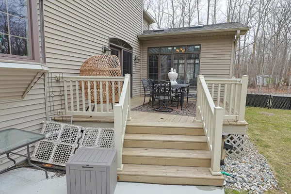 $849,000 | 9593 Oakley Road, St. Charles, MI 48655