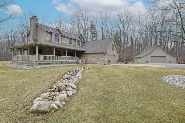 $799,000 | 9593 Oakley Road, St. Charles, MI 48655