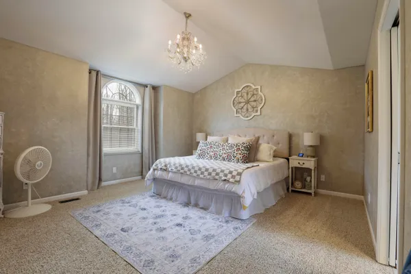 $799,000 | 9593 Oakley Road, St. Charles, MI 48655