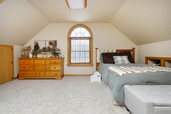 $799,000 | 9593 Oakley Road, St. Charles, MI 48655