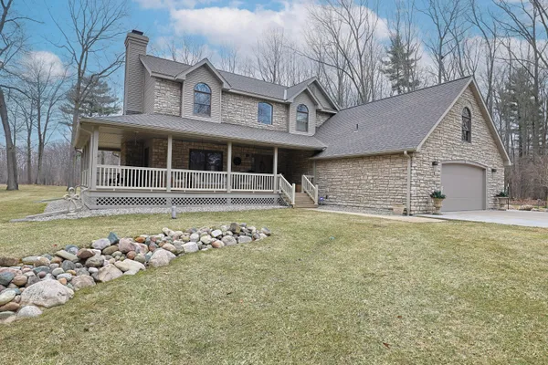 $849,000 | 9593 Oakley Road, St. Charles, MI 48655