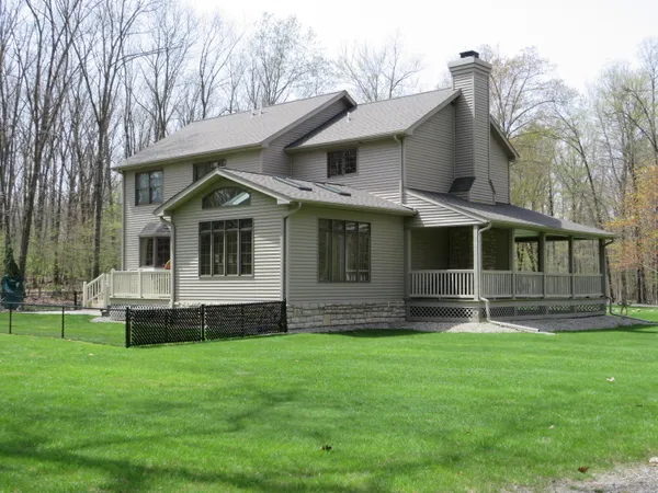 $799,000 | 9593 Oakley Road, St. Charles, MI 48655