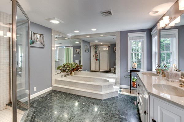 26 Vose Hill Road Milton, MA 02186 - Photo 22 of 30 Gallery Image 22
