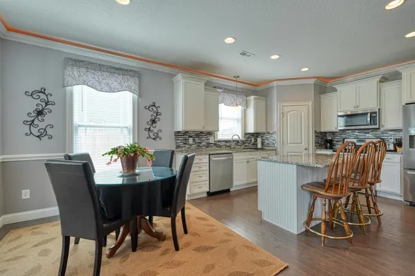 $425,000 | 205 Creekside Farms Way, Duncan, SC 29334