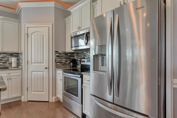$425,000 | 205 Creekside Farms Way, Duncan, SC 29334