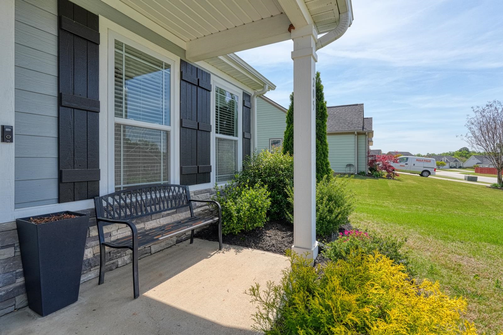 205 Creekside Farms Way Duncan, SC 29334 - Photo 2 of 49