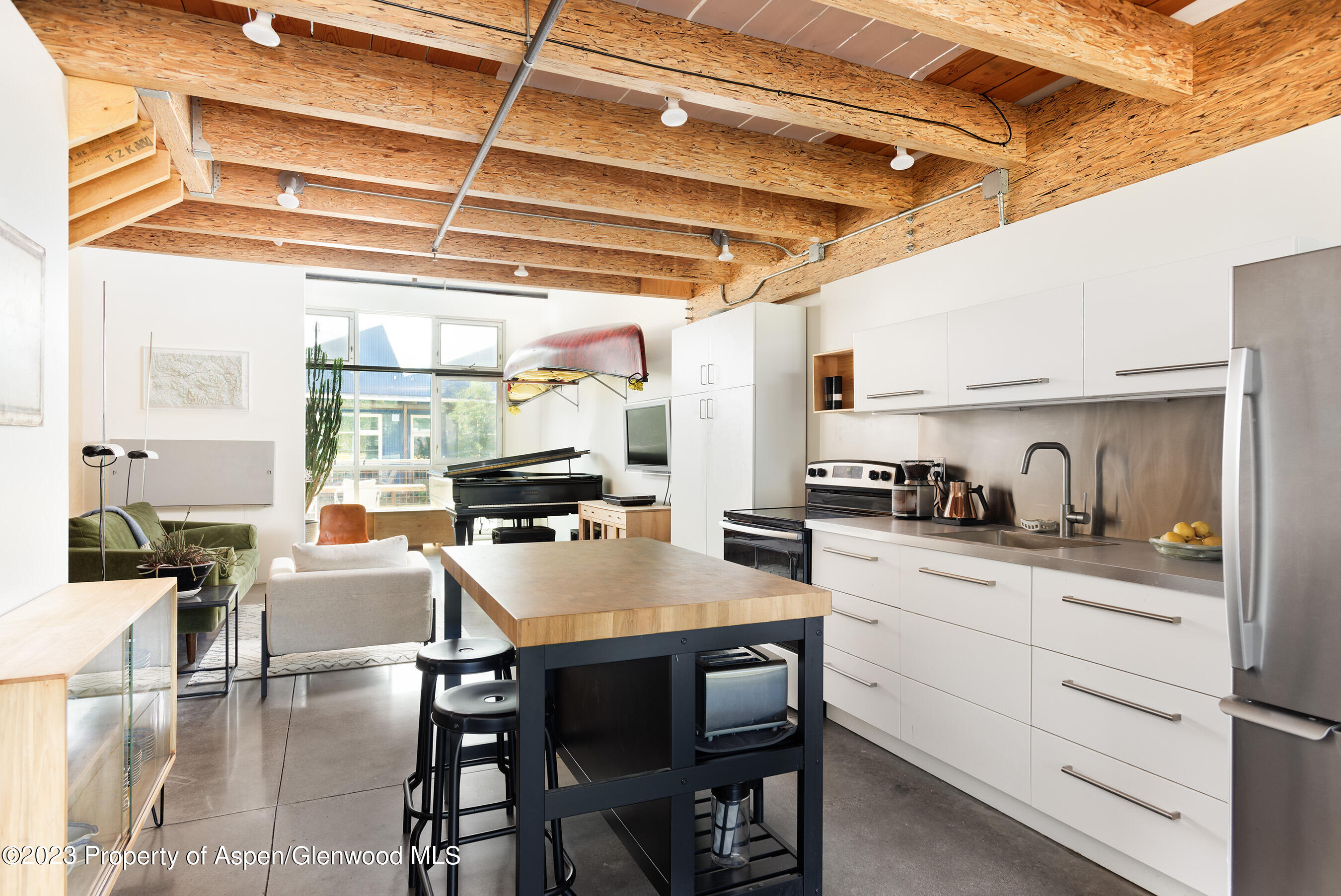 28 Widget Street, Unit 413 Basalt, CO 81621 - Photo 7 of 15 Kitchen