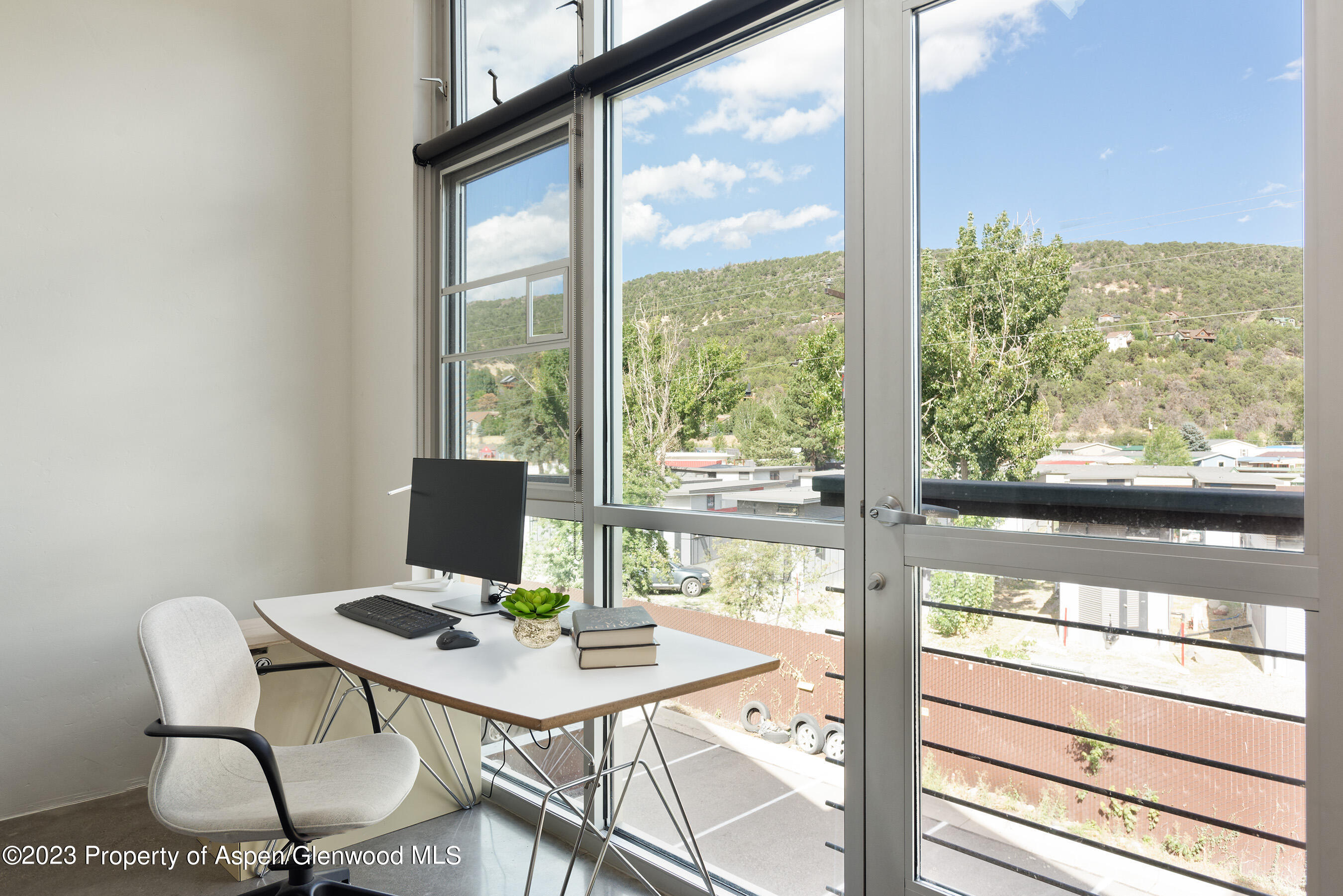 28 Widget Street, Unit 413 Basalt, CO 81621 - Photo 9 of 15 28WidgetStUnit413_MED_230907014