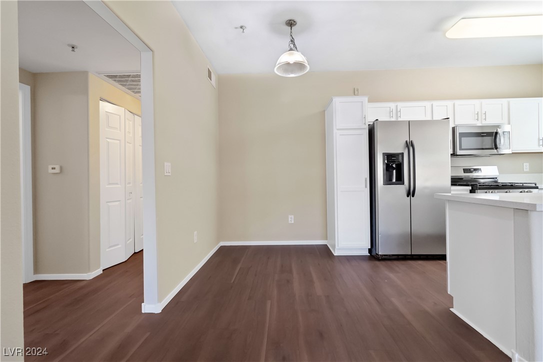 2291 West Horizon Ridge Parkway, Unit 4121 Henderson, NV 89052 - Photo 10 of 39