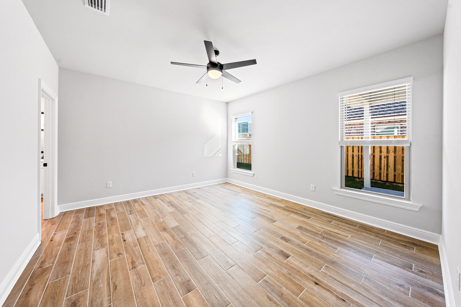 55 Hydrangea Boulevard Freeport, FL 32439 - Photo 9 of 19 KH206564