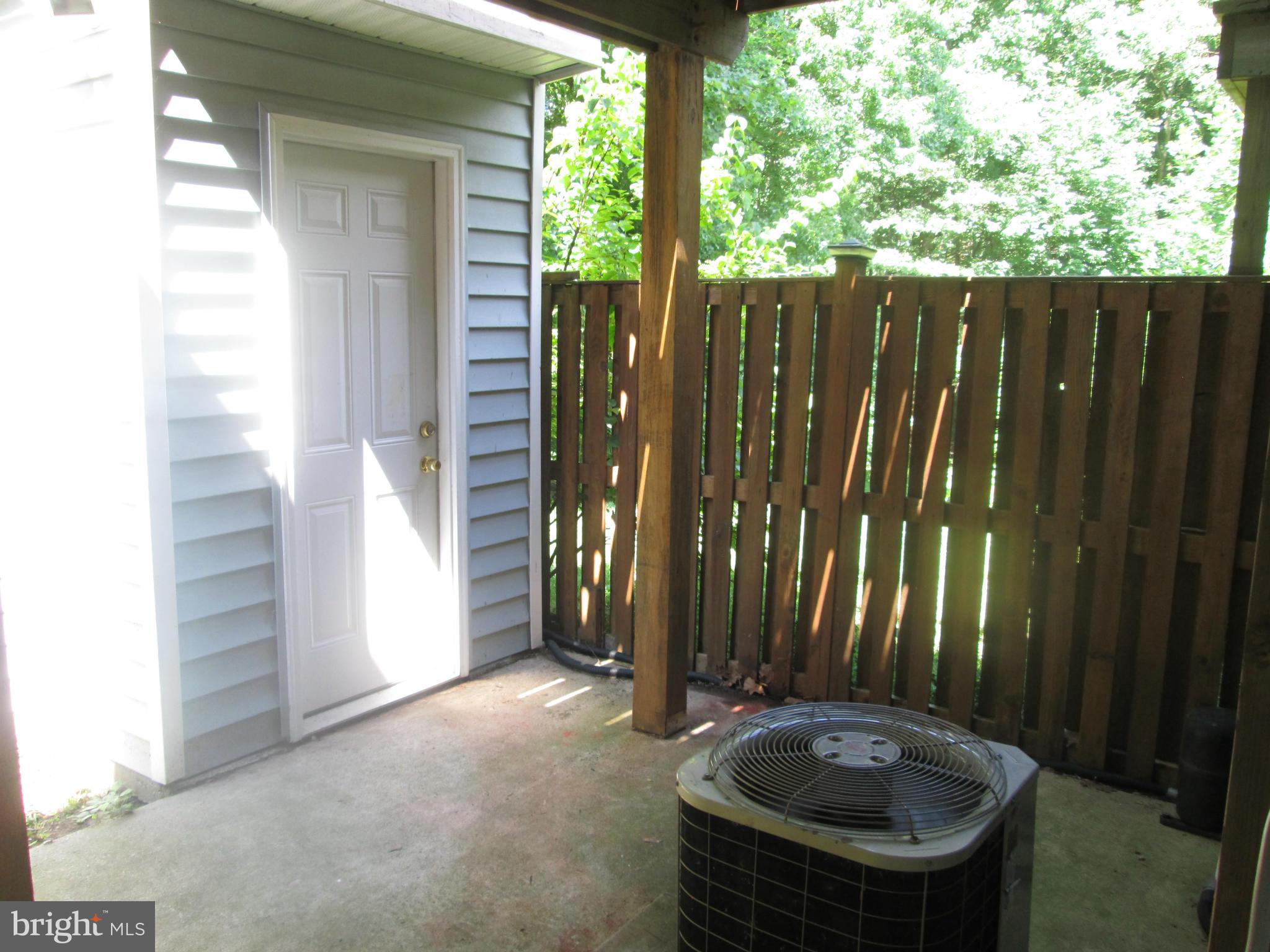 15823 Haynes Road Laurel, MD 20707 - Photo 26 of 27 Exterior (Rear)