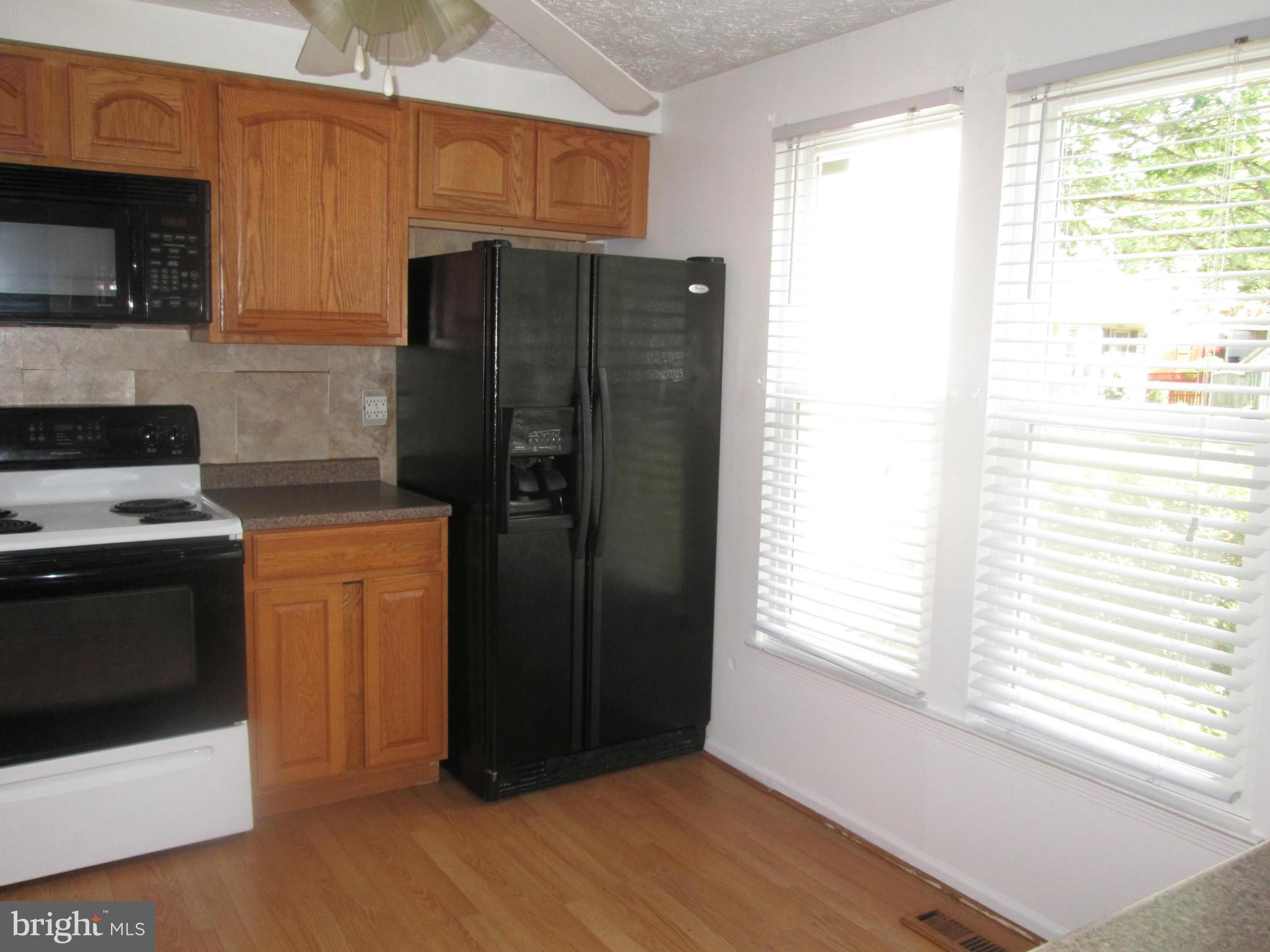 15823 Haynes Road Laurel, MD 20707 - Photo 4 of 27 Kitchen