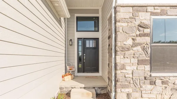 $700,565 | 7052 Black Cherry Lane, Saline, MI 48176