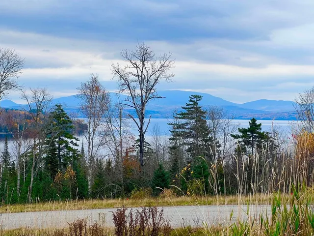 $195,000 | 1 West Side Drive, Rangeley, ME 04964