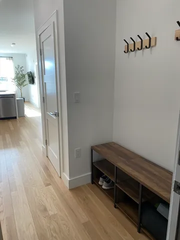 $3,200 | 28 South Street, Unit 404, Somerville, MA 02143