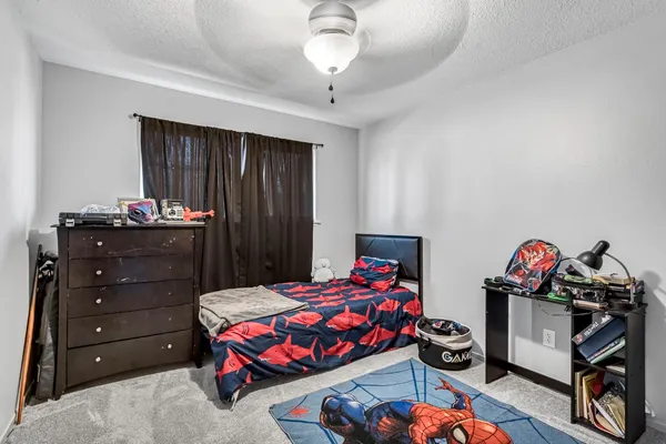 $399,000 | 362 West Ashcroft Avenue, Clovis, CA 93612