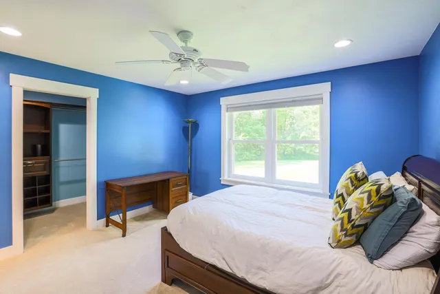 $1,250,000 | 9434 84th Street Southeast, Alto, MI 49302