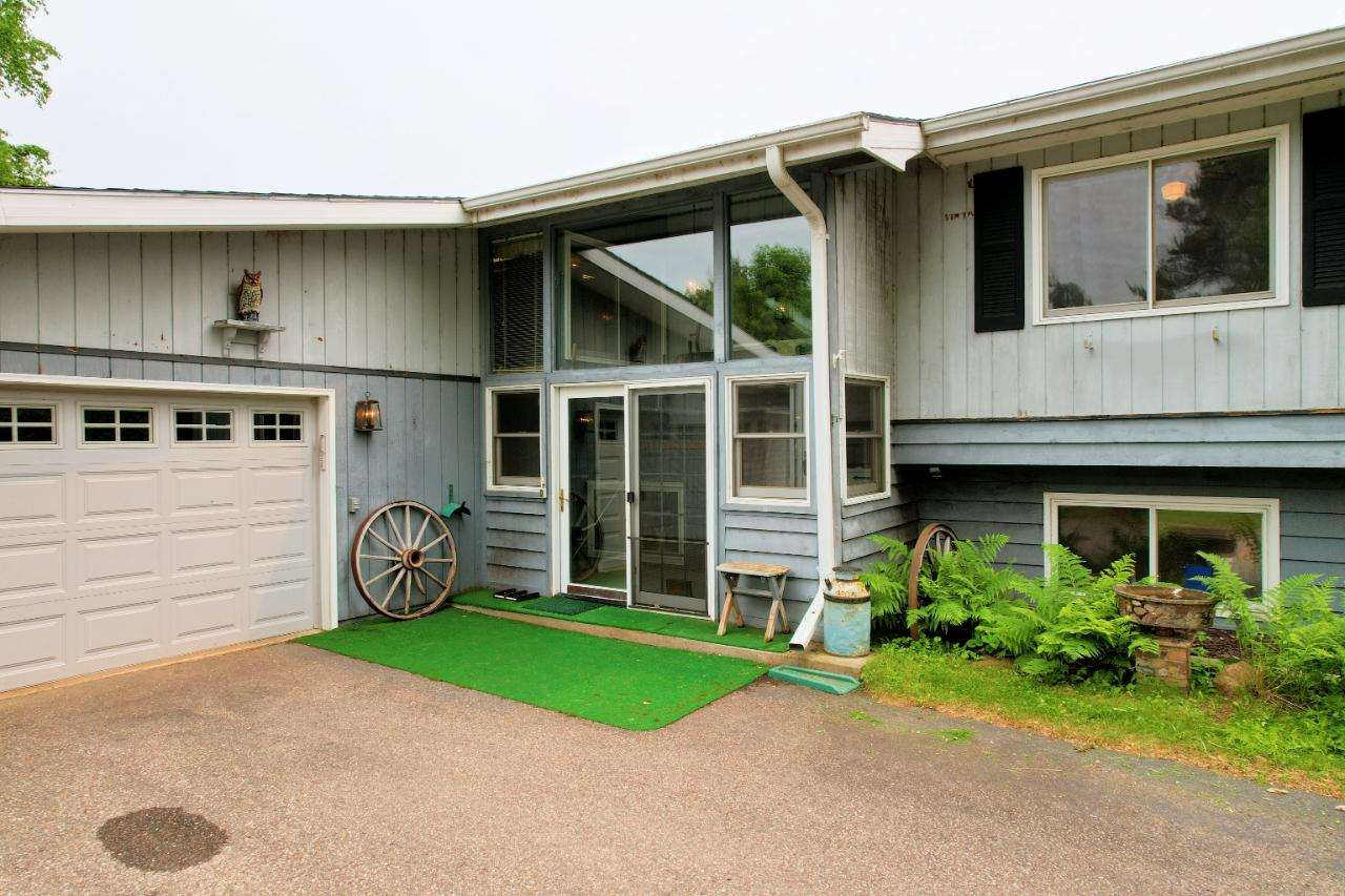 1672 Bonack Loop Three Lakes, WI 54562 - Photo 4 of 36 Gallery Image 4