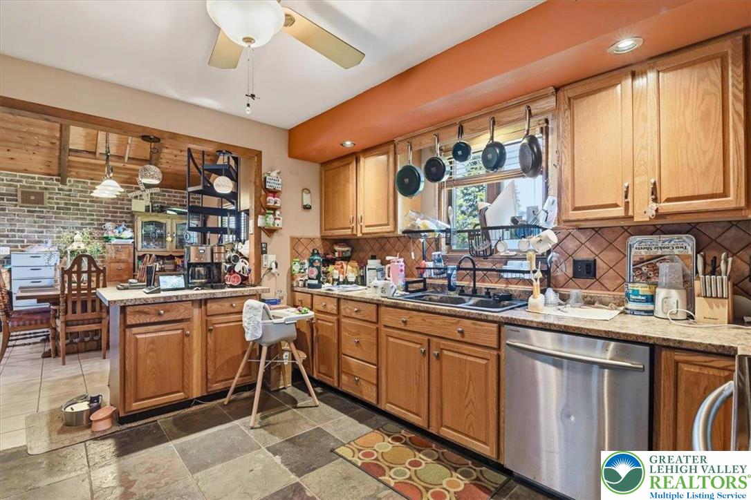 7567 Airport Road Bath, PA 18014 - Photo 23 of 67 a kitchen with lots of counter top space