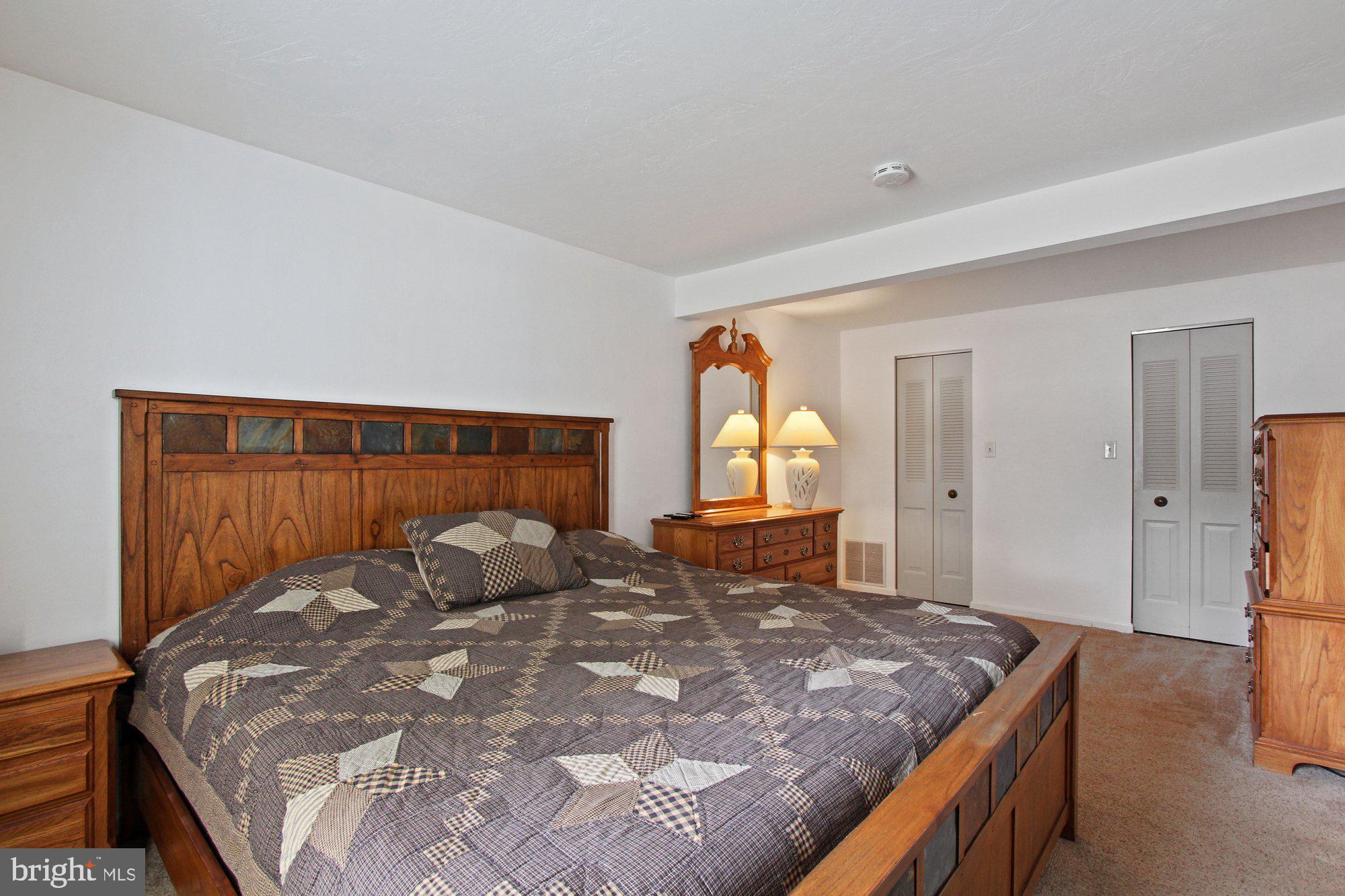 2413 Heather Road York, PA 17408 - Photo 15 of 27 Gallery Image 15