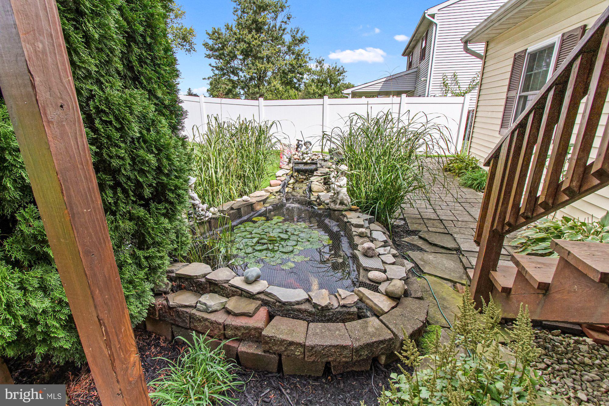 2413 Heather Road York, PA 17408 - Photo 24 of 27 Gallery Image 24
