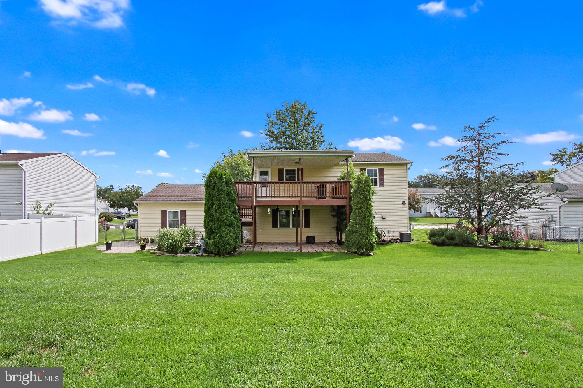 2413 Heather Road York, PA 17408 - Photo 26 of 27 Gallery Image 26