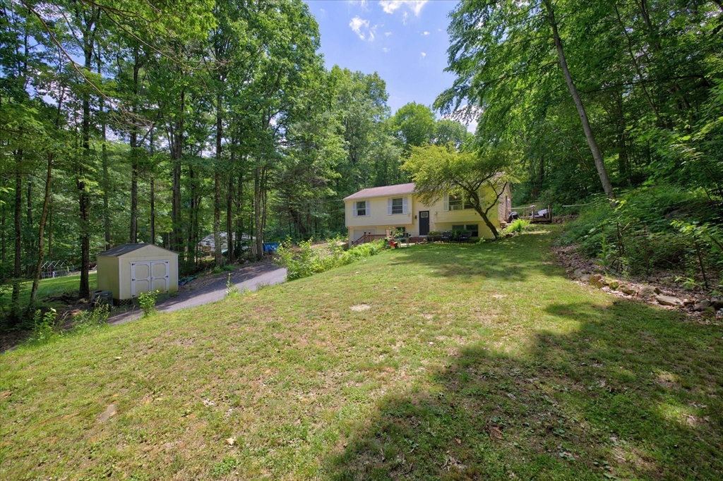 50 Monson Road Wales, MA 01081 - Photo 10 of 34