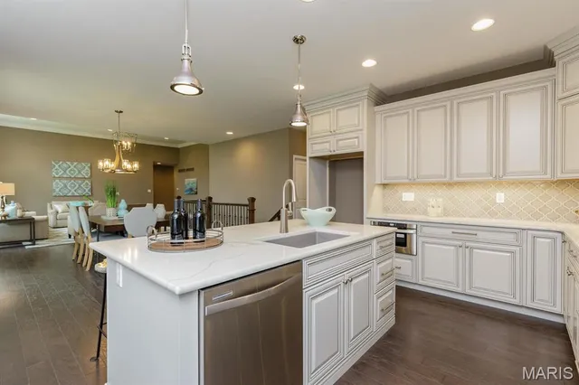 $1,029,900 | 1 Tbb Durham Ii @ Wyndemere Addition Street, St. Louis, MO 63131