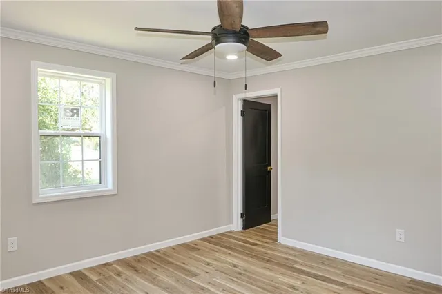 $325,000 | 1826 North Oak Ridge, Yadkinville, NC 27055