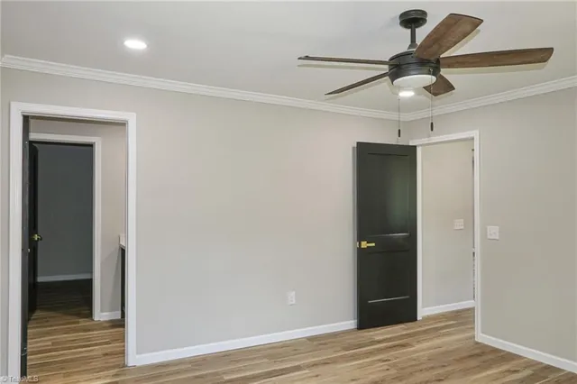 $325,000 | 1826 North Oak Ridge, Yadkinville, NC 27055