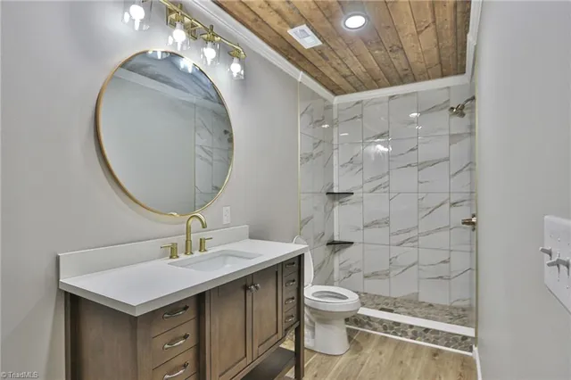 $325,000 | 1826 North Oak Ridge, Yadkinville, NC 27055