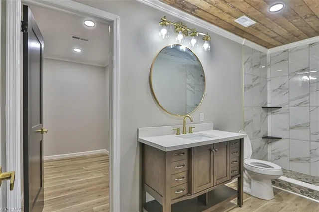 $325,000 | 1826 North Oak Ridge, Yadkinville, NC 27055