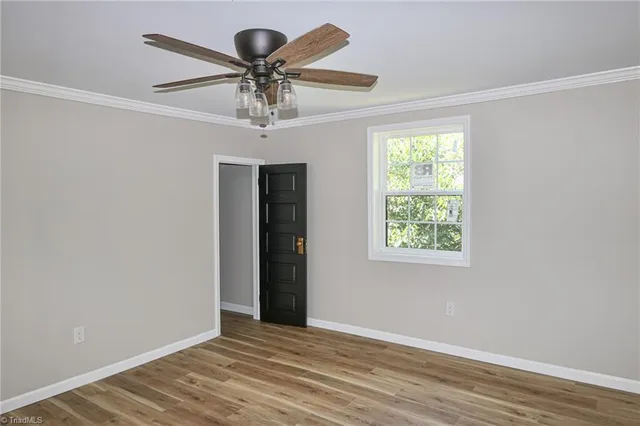 $325,000 | 1826 North Oak Ridge, Yadkinville, NC 27055