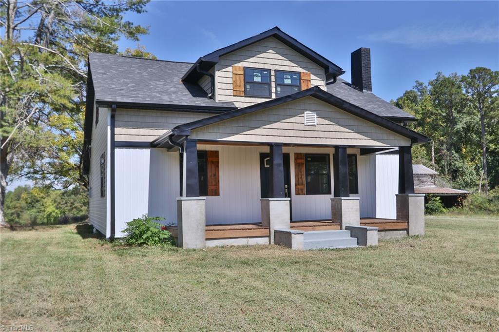 1826 North Oak Ridge Yadkinville, NC 27055 - Photo 3 of 48