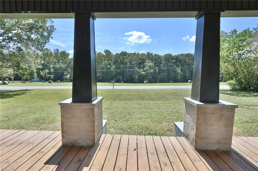 1826 North Oak Ridge Yadkinville, NC 27055 - Photo 4 of 48