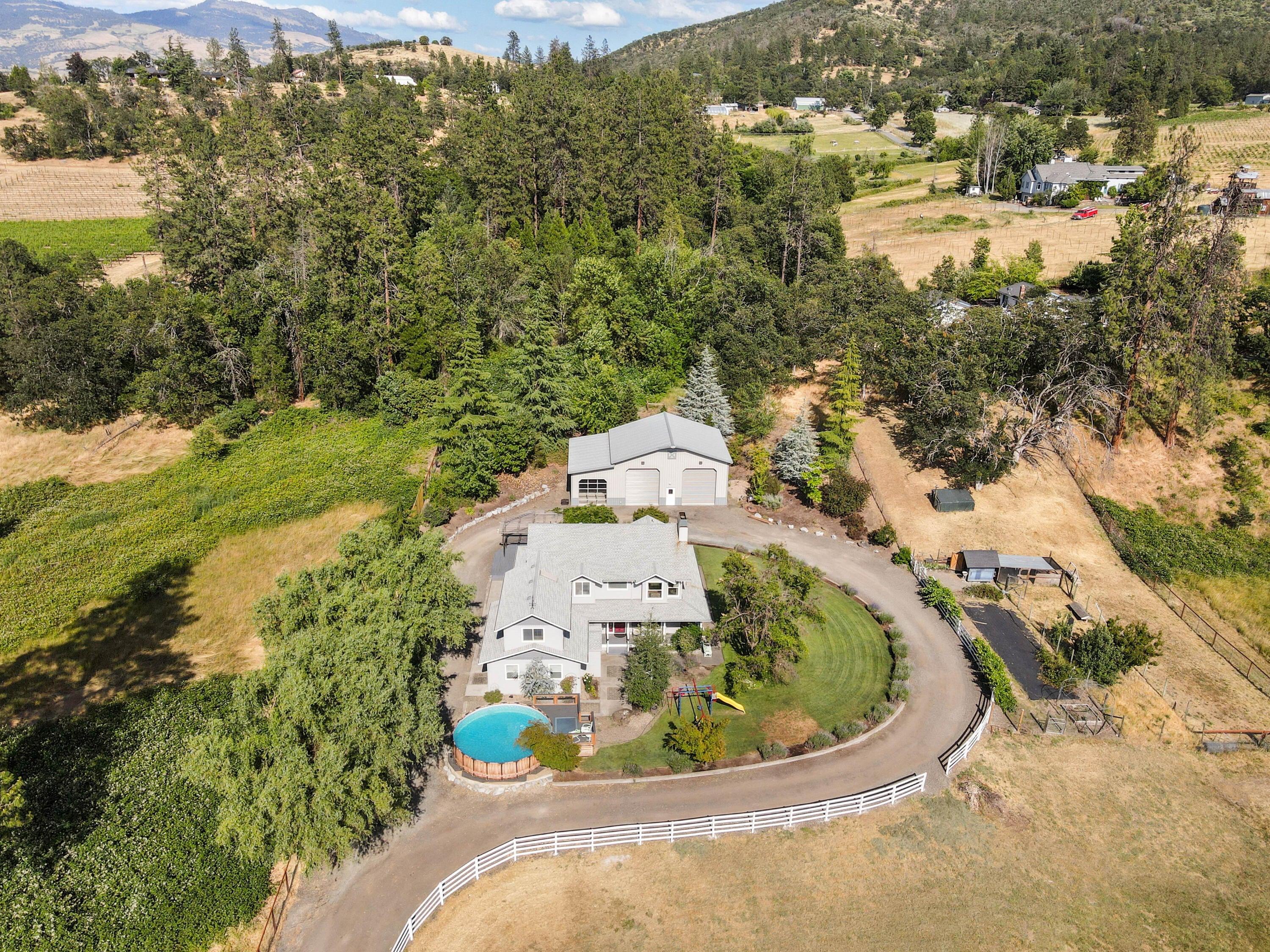 7303 Wagner Creek Road Talent, OR 97540 - Photo 43 of 50 dji_fly_20250613_165806_653_174985909850