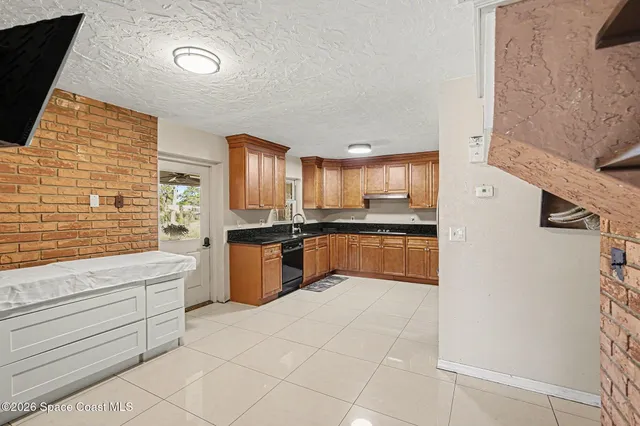 $645,000 | 4950 Country Place, Grant, FL 32949