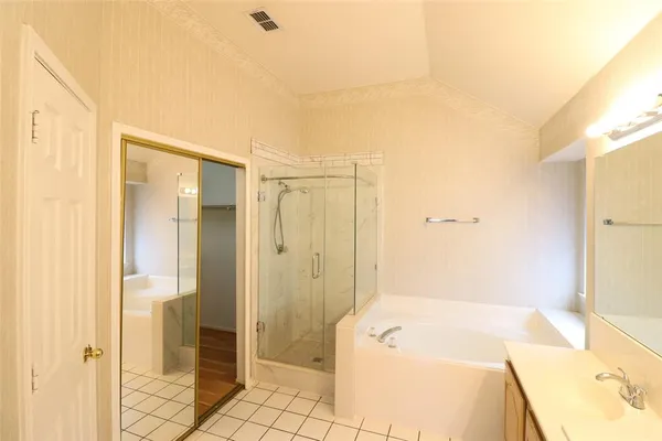 $2,450 | 1728 Bennington Drive, Carrollton, TX 75007