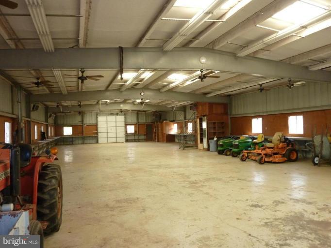 20166 Hogback Mountain Road Leesburg, VA 20175 - Photo 7 of 16 a view of a room with gym equipment