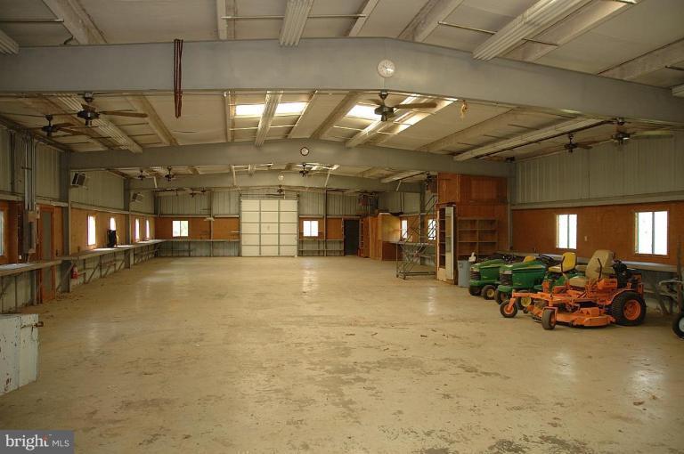 20166 Hogback Mountain Road Leesburg, VA 20175 - Photo 8 of 16 a view of a room with gym equipment
