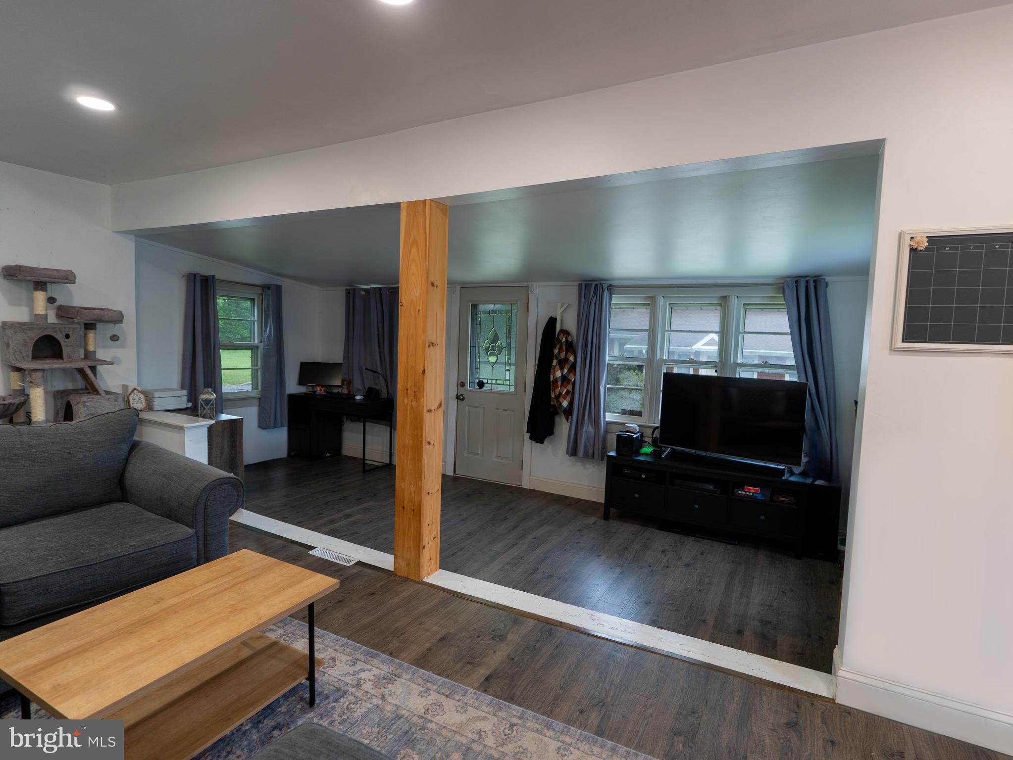 257 G Street Carneys Point, NJ 08069 - Photo 14 of 27